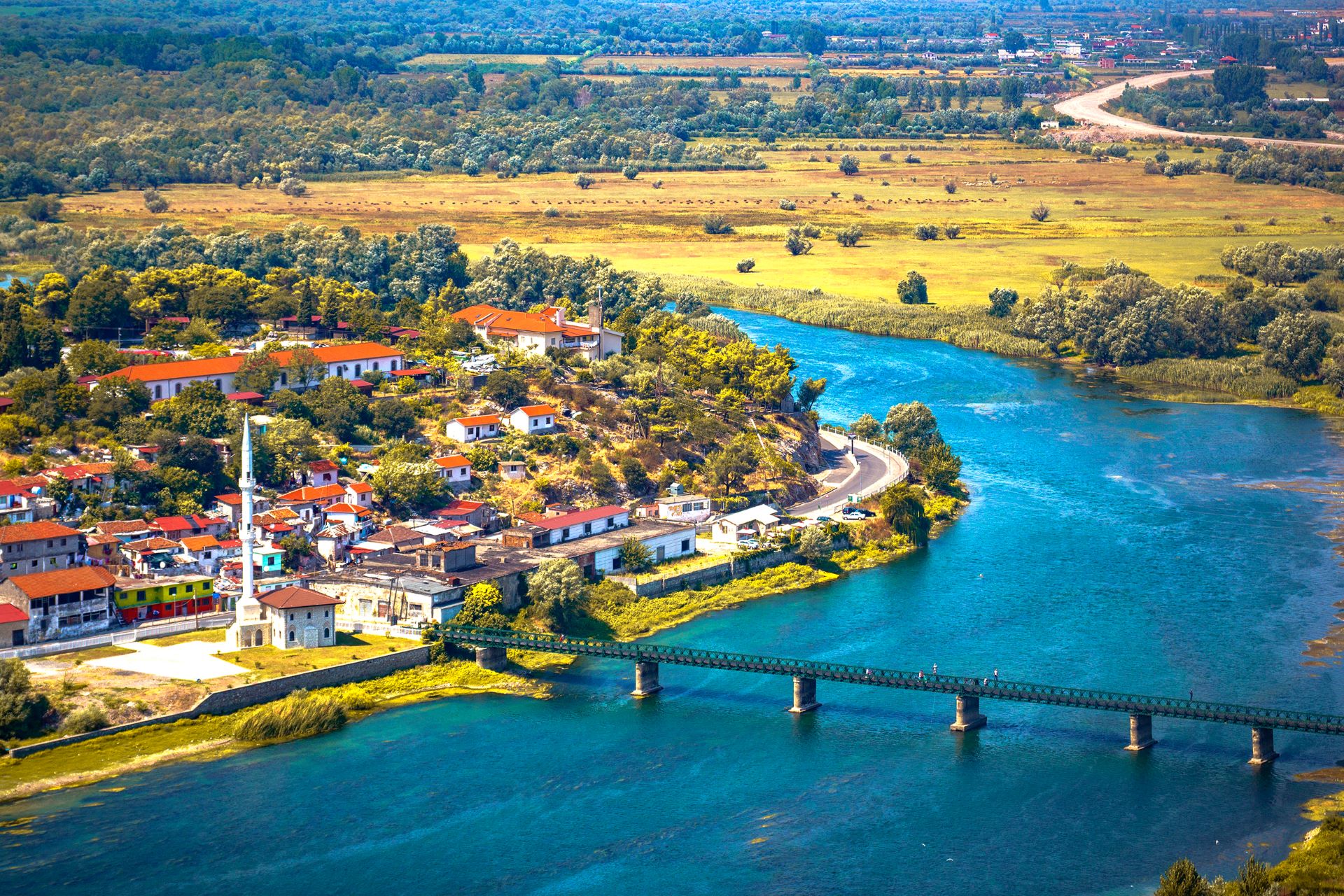 Shkoder, castillo de Rozafa y lago Skadar