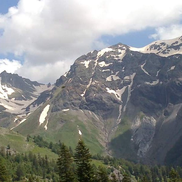 Climbing nel monte di Grama