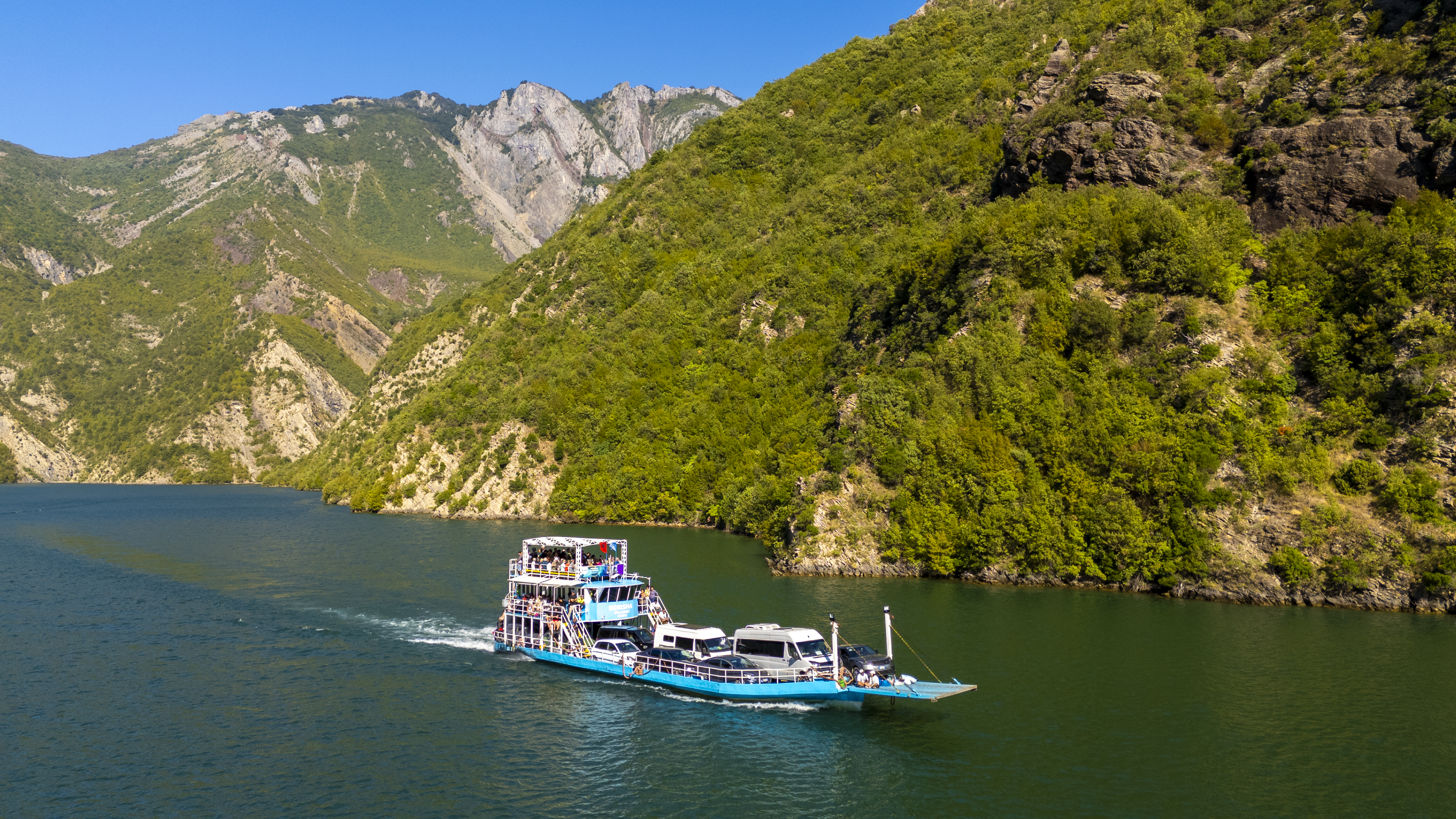 Daily trip in Koman lake