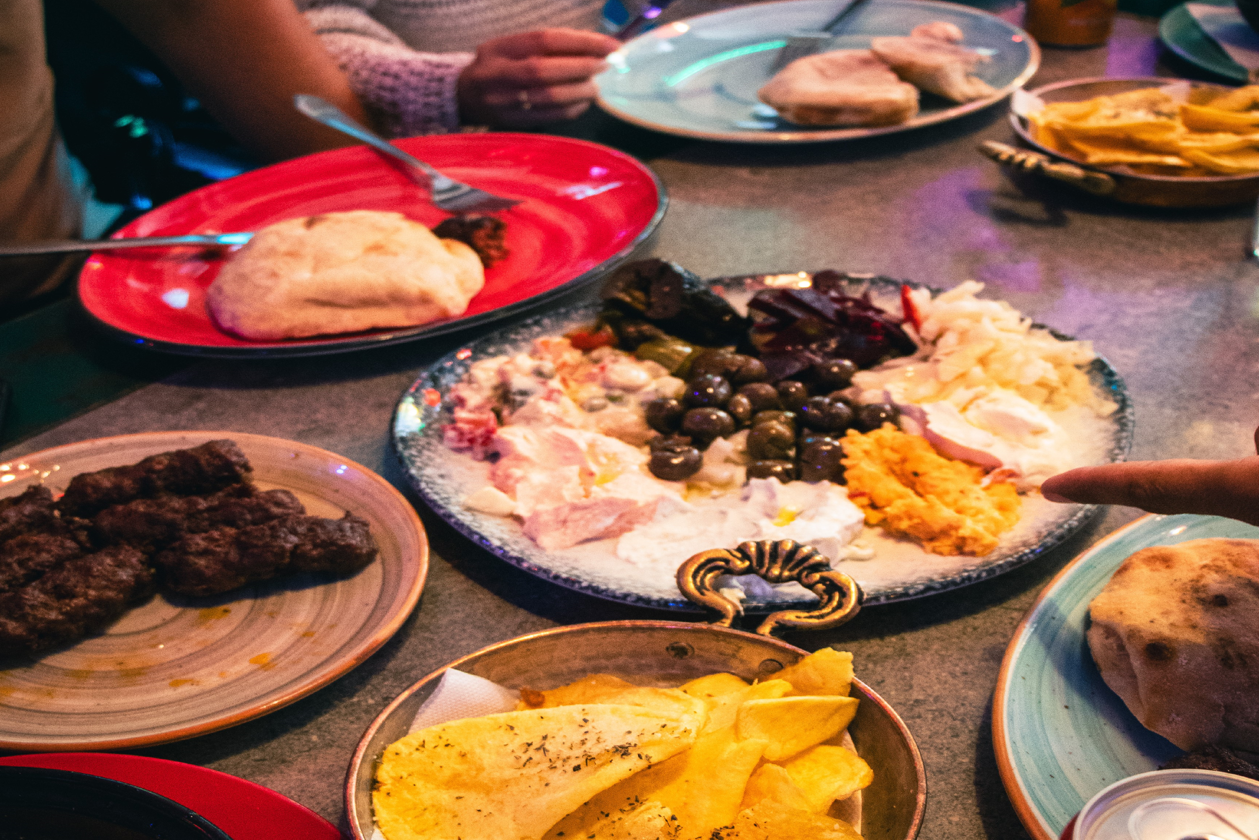 Tour Gastronómico en Durrës – el Street Food Albanés y la Cocina Tradicional